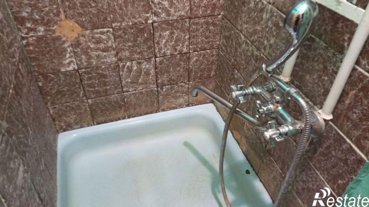 2-комн квартира улица Советской Армии, 5,  д. 5