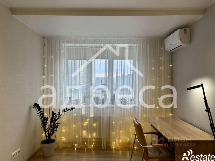 2-комн квартира Революционная улица, 101Б,  д. 101Б