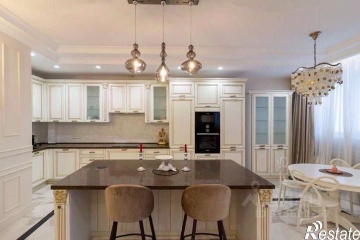 2-комн квартира улица Чкалова, 72,  д. 72