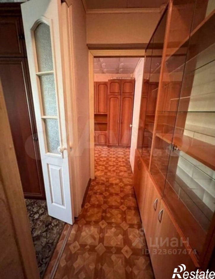 2-комн квартира улица Гагарина, 1,  д. 1