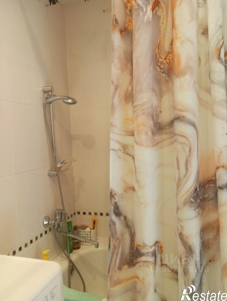 1-комн квартира ул Евгения Золотухина, 12,  д. 12