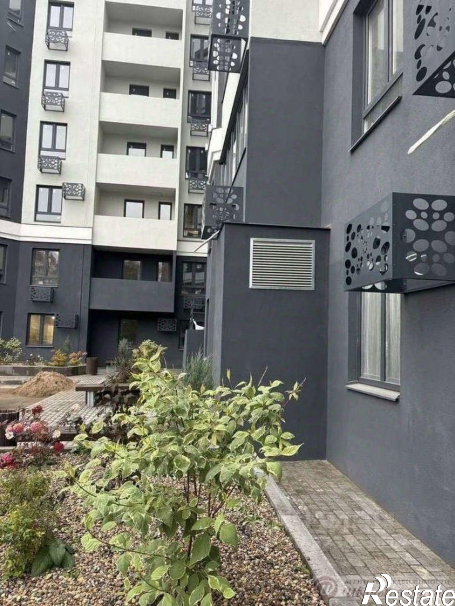 Купить квартиру за 5 900 000 рублей на Краснодонская улица, 33