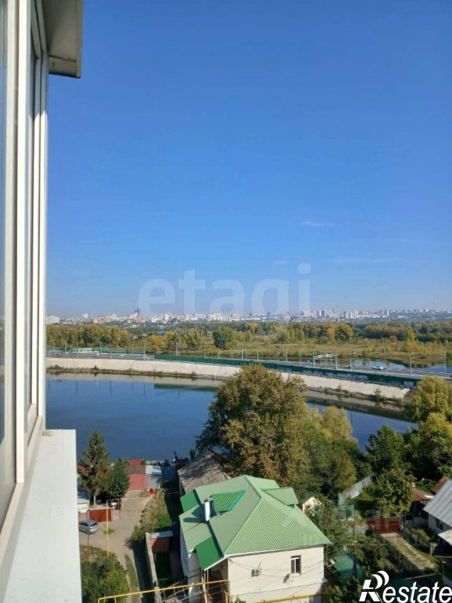 Купить квартиру за 6 300 000 рублей на Парниковая улица, 1