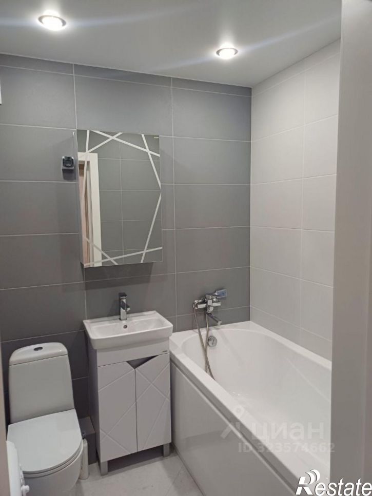 1-комн квартира 1-й кв-л, 74,  д. 74