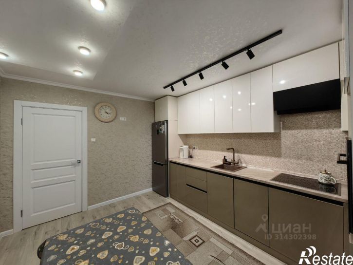 2-комн квартира улица Георгия Димитрова, 14,  д. 14