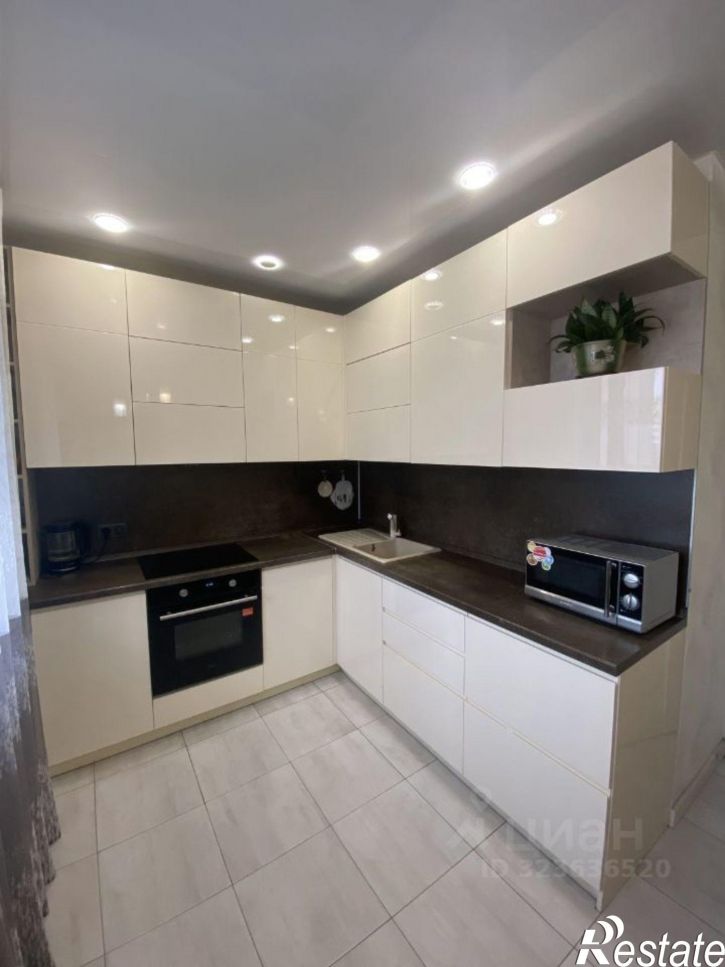 3-комн квартира проспект Карла Маркса, 196,  д. 196