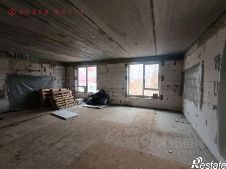 3-комн квартира улица Гастелло, 4,  д. 4