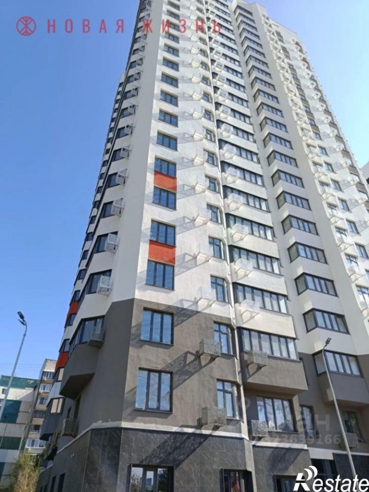 3-комн квартира улица Санфировой, 101,  д. 101