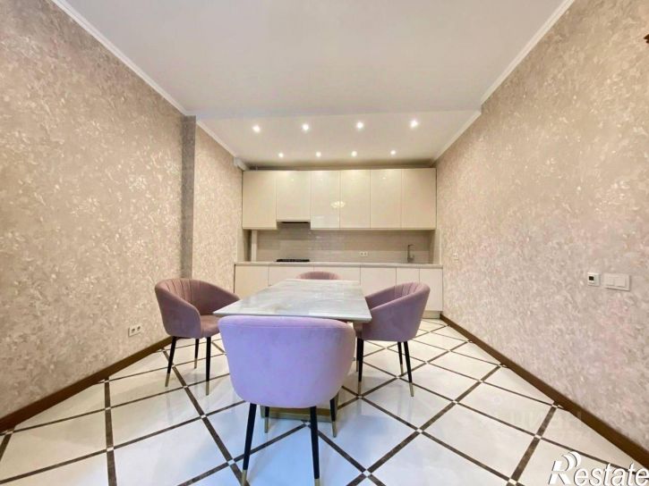 3-комн квартира ул Водников, 45,  д. 45