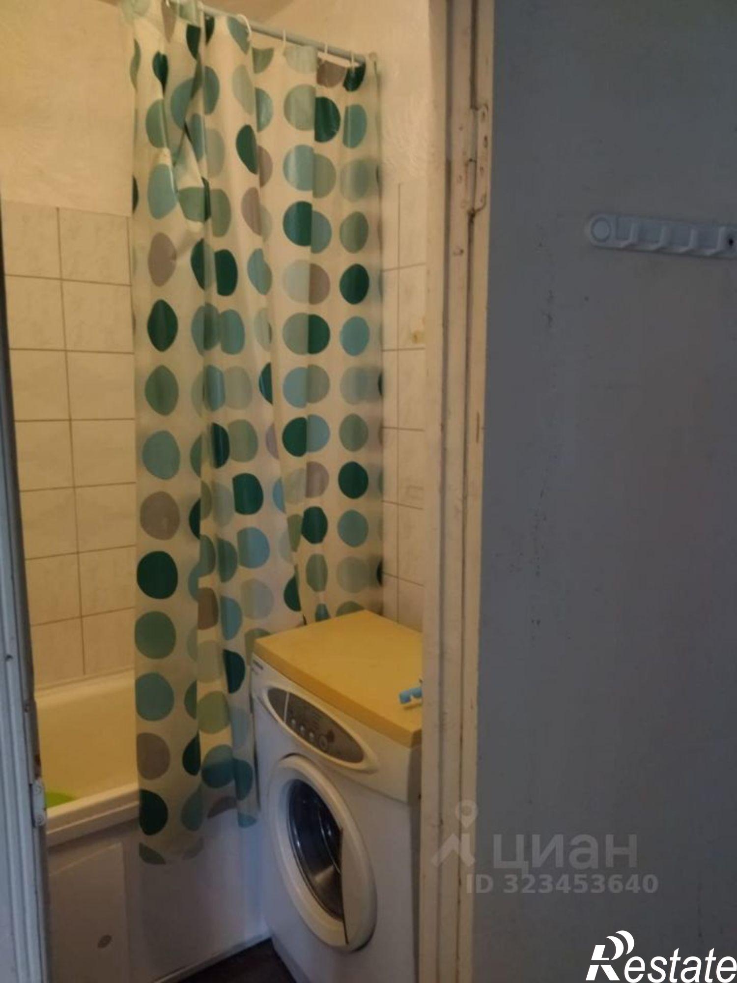 Сдать квартиру за 25 000 рублей на переулок Карякина, 1