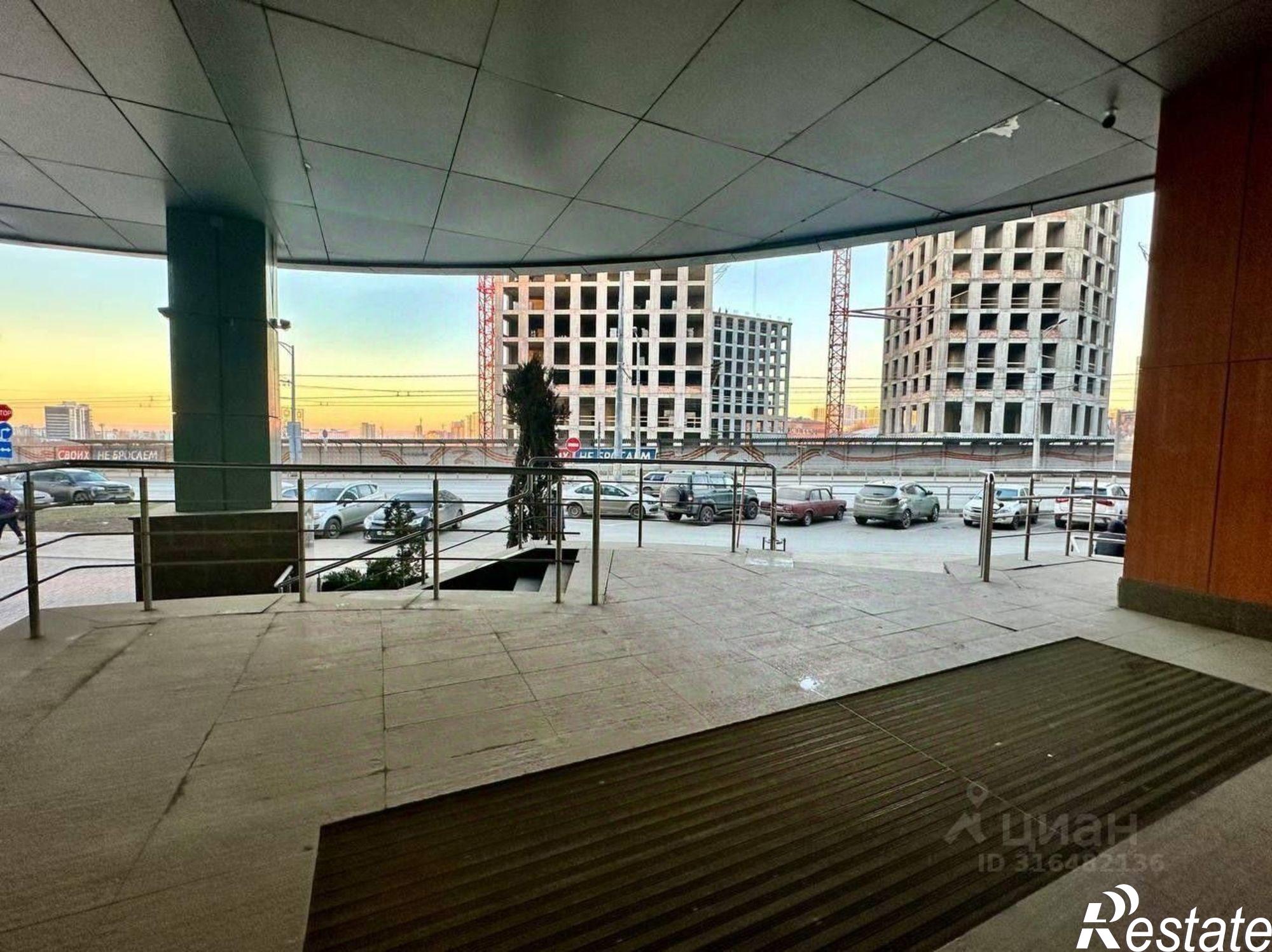 Сдать ОСЗ, отдельно стоящее здание за 600 000 рублей на Московское шоссе, 17