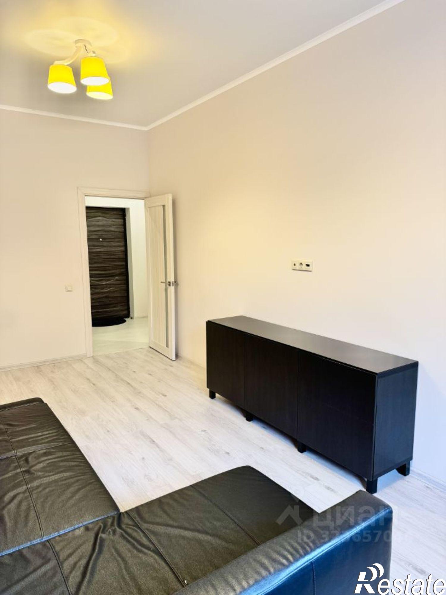 Сдать квартиру за 50 000 рублей на улица Степана Разина, 150