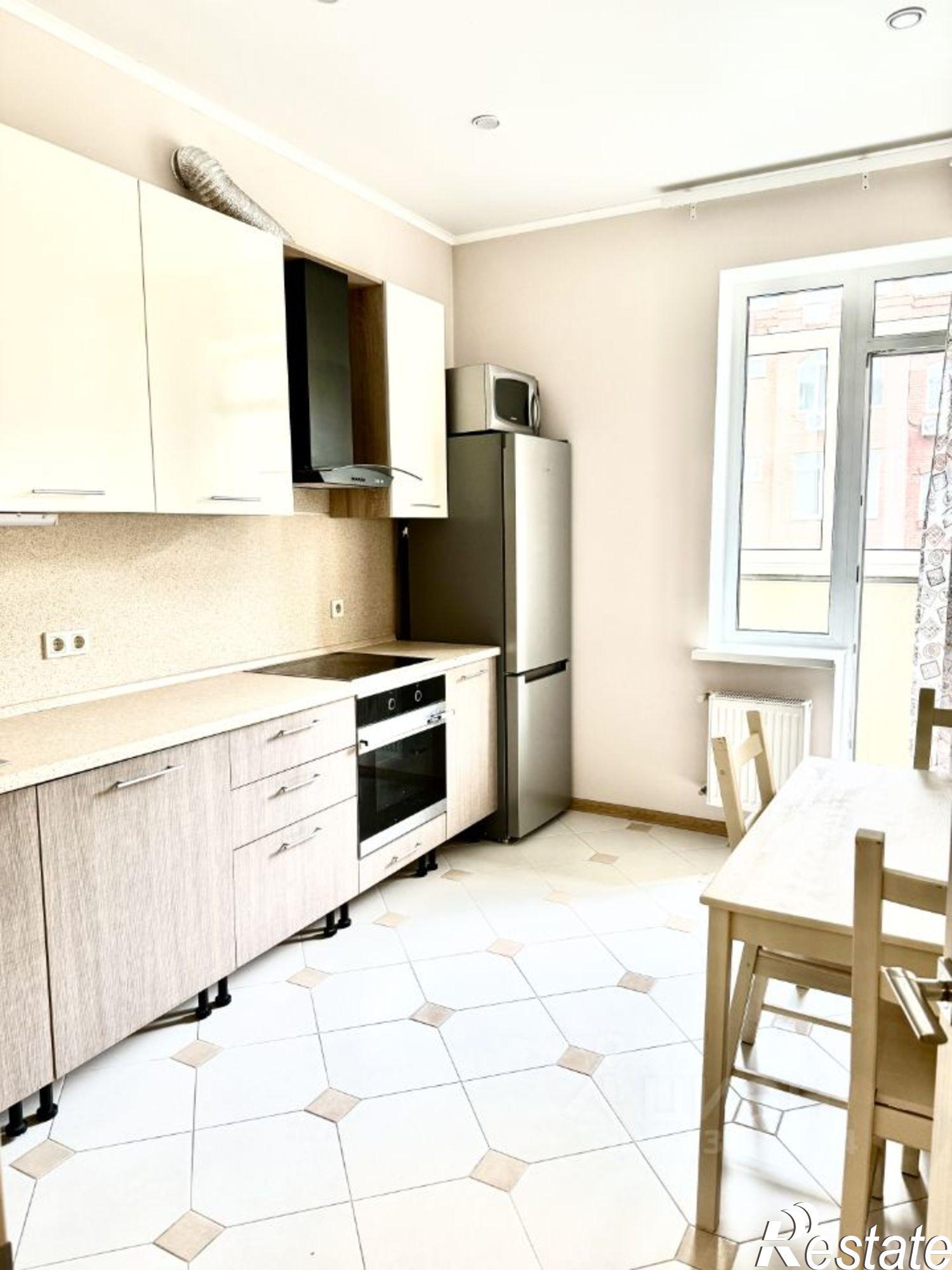 Сдать квартиру за 50 000 рублей на улица Степана Разина, 150