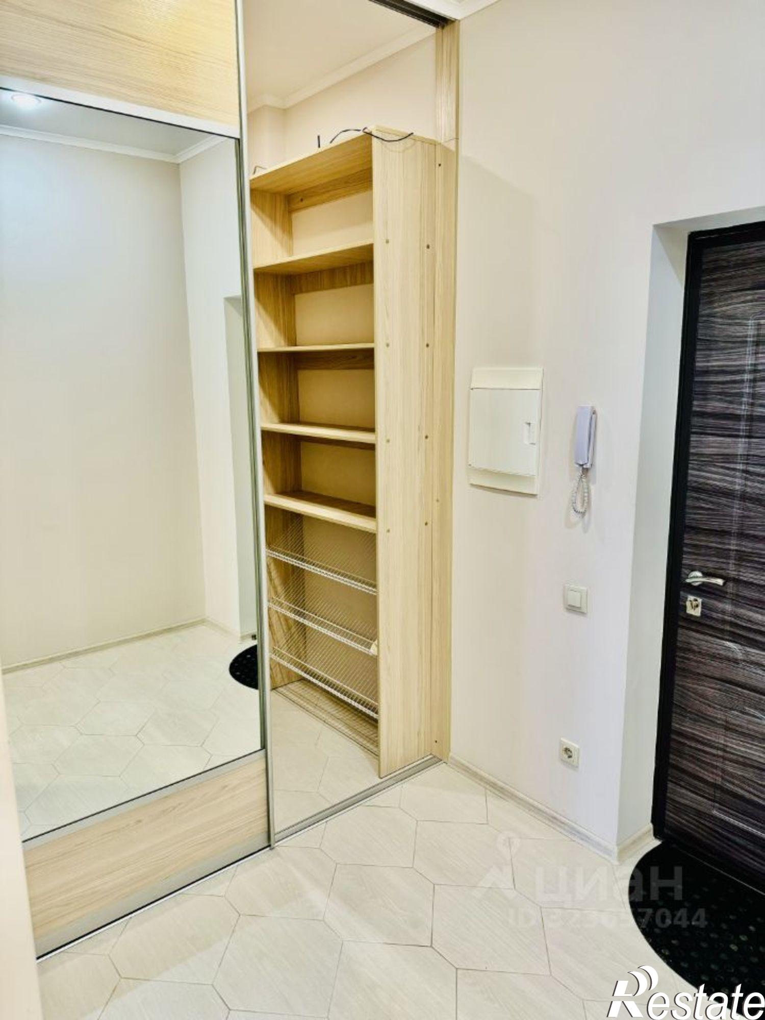 Сдать квартиру за 50 000 рублей на улица Степана Разина, 150