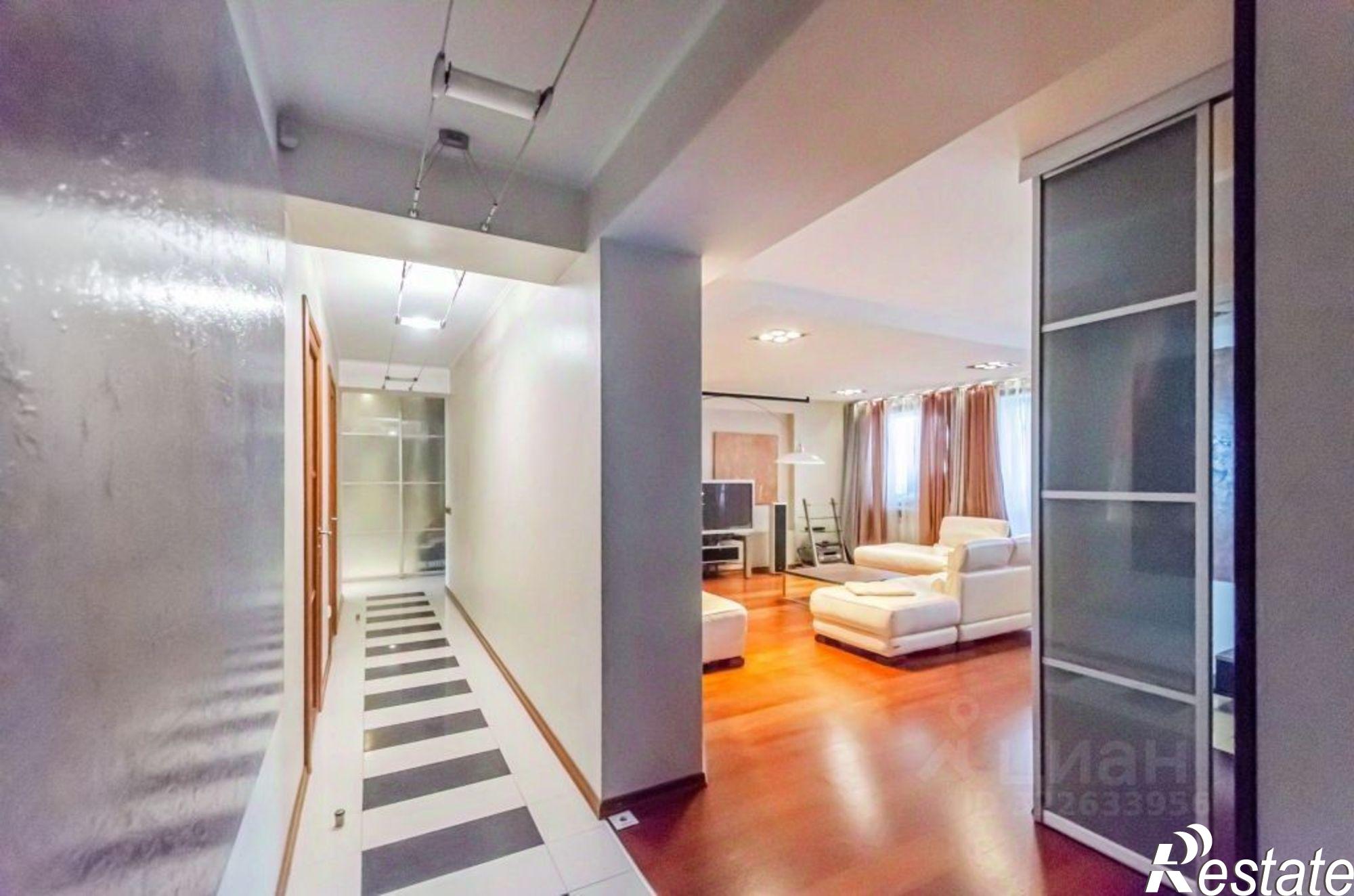 Сдать квартиру за 100 000 рублей на ул Ульяновская, 13