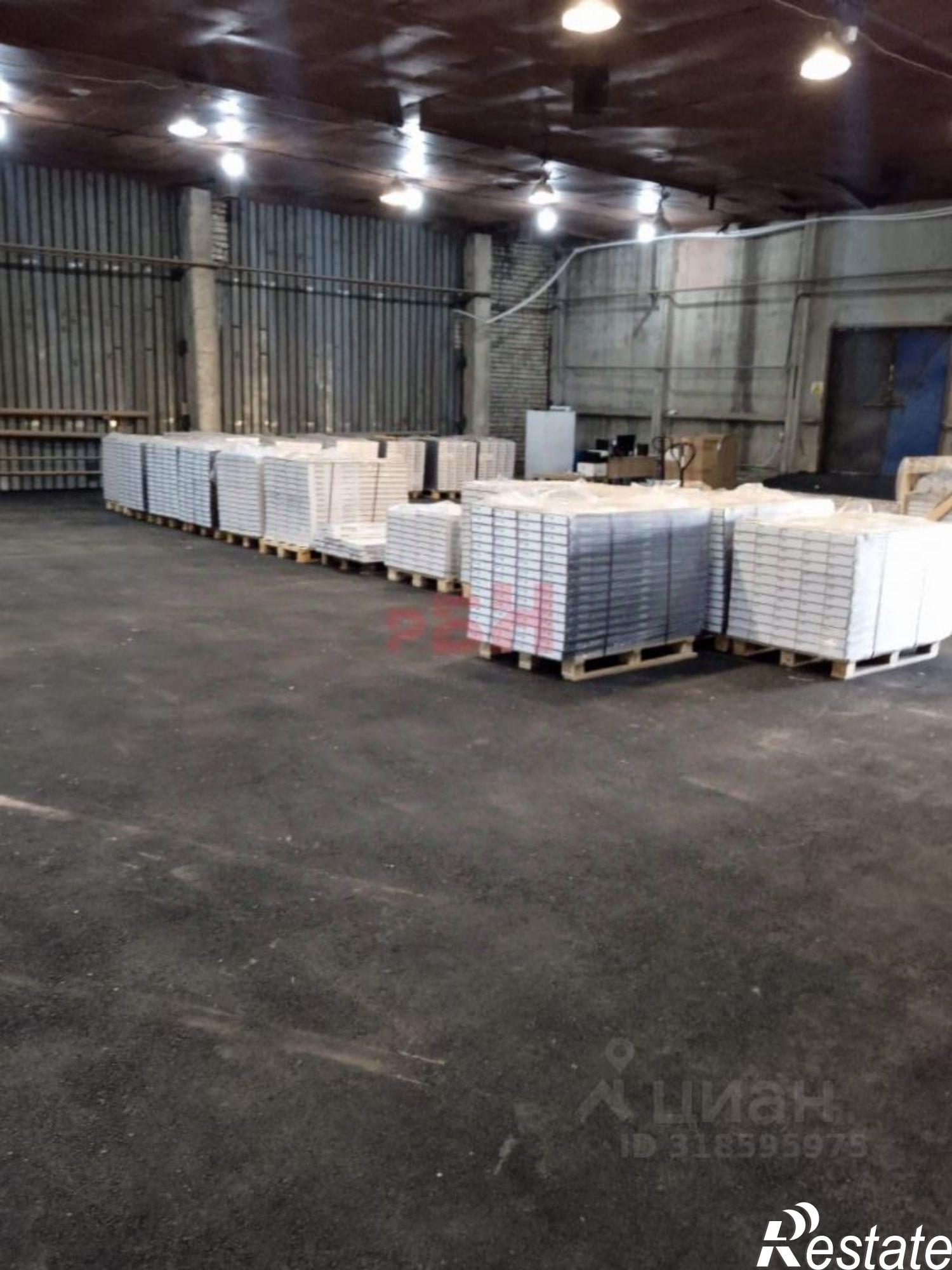 Сдать складское помещение за 190 400 рублей на ул Товарная, 16