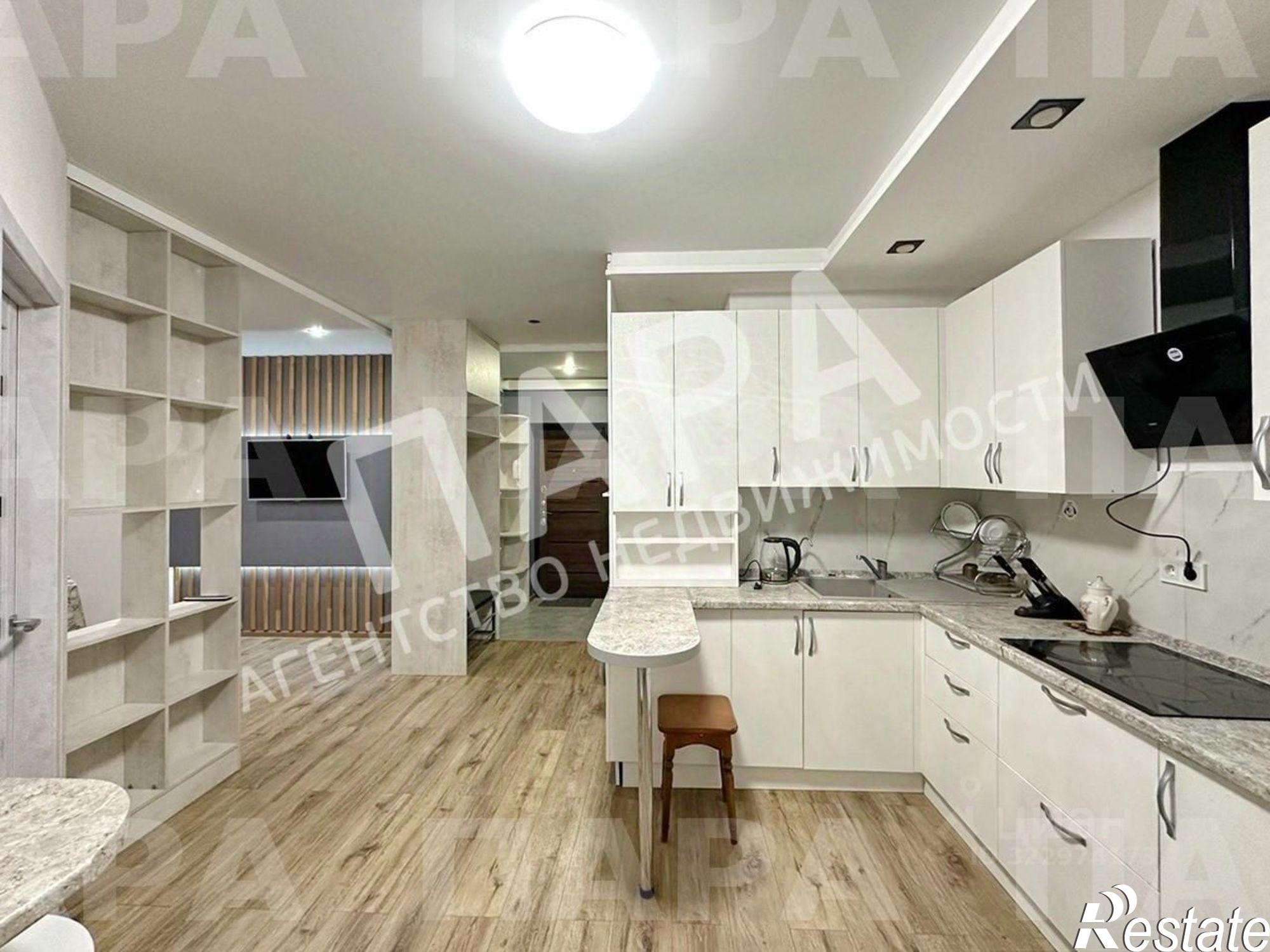 Сдать квартиру за 40 000 рублей на пр-кт Карла Маркса, 196