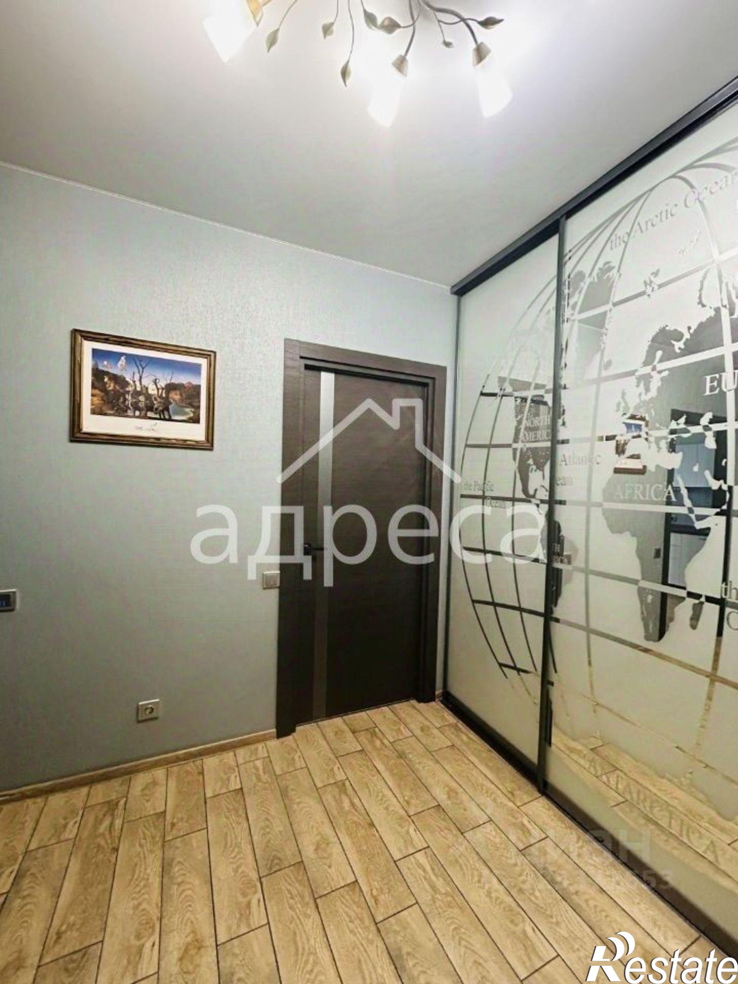 Купить квартиру за 7 350 000 рублей на Молодёжная улица, 12