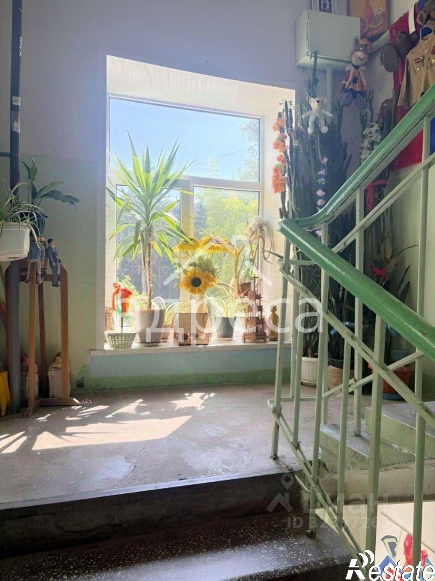 Купить квартиру за 9 400 000 рублей на Рабочий г-к, 2А