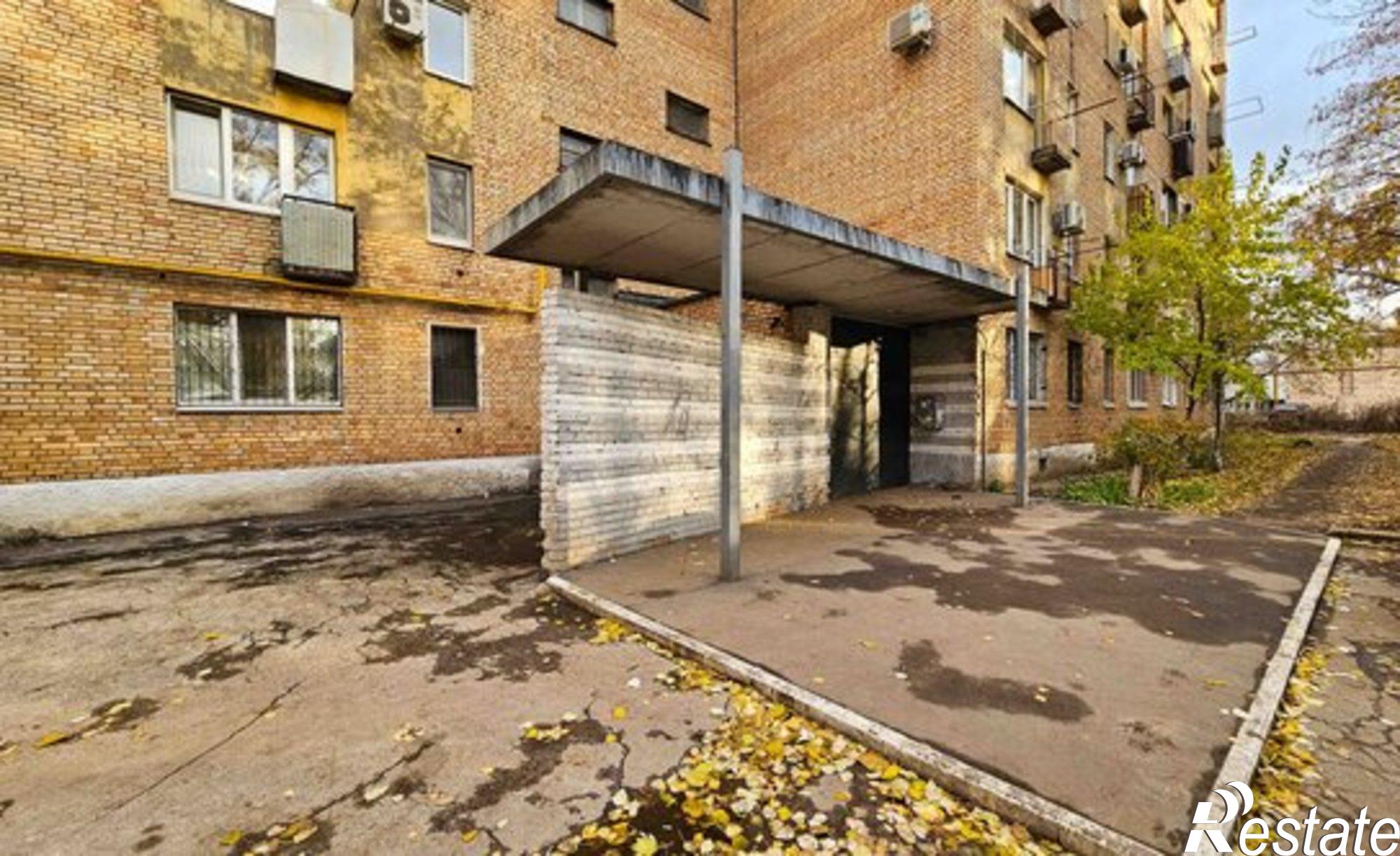 Купить квартиру за 3 990 000 рублей на улица Дыбенко, 159