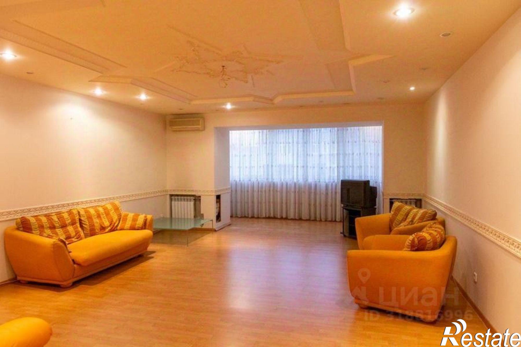 Купить квартиру за 17 000 000 рублей на Арцыбушевская улица, 40