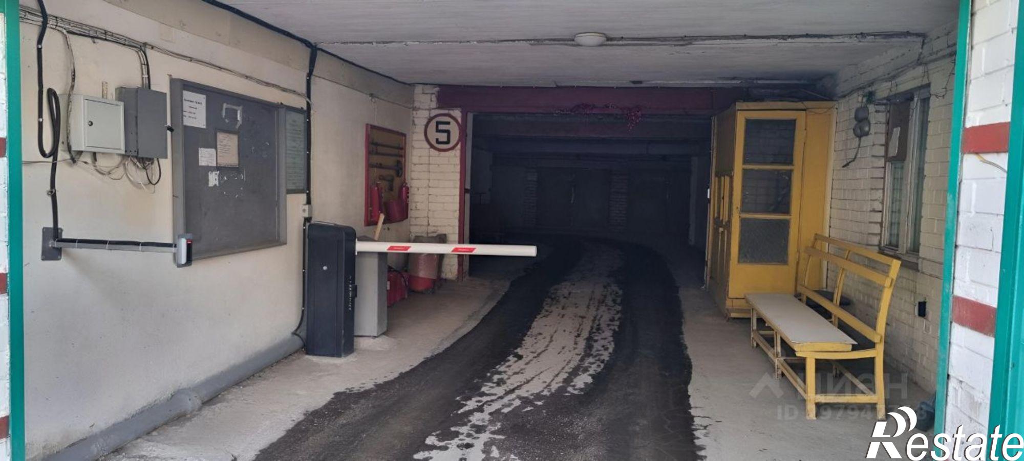 Купить гараж, место в паркинге за 922 862 рублей на ул Солнечная, 36А