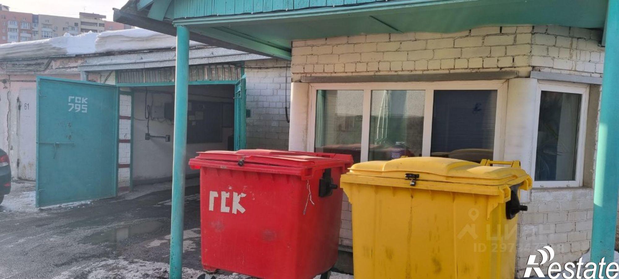 Купить гараж, место в паркинге за 922 862 рублей на ул Солнечная, 36А