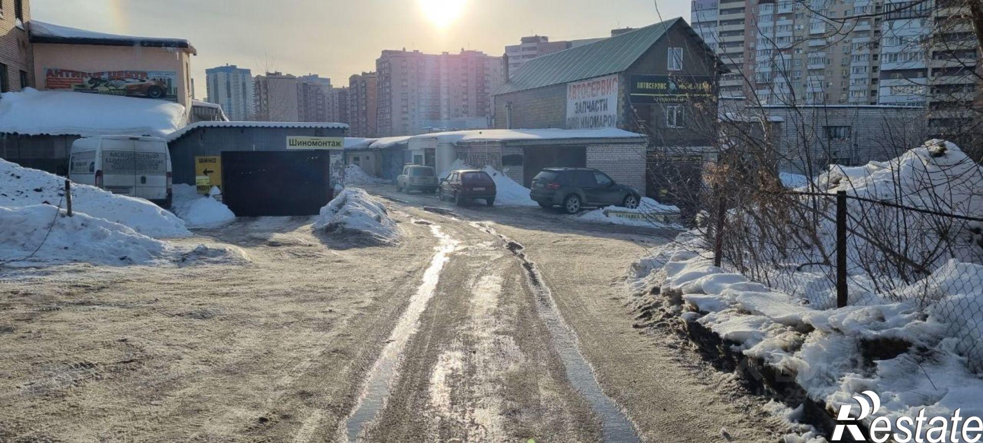 Купить гараж, место в паркинге за 922 862 рублей на ул Солнечная, 36А