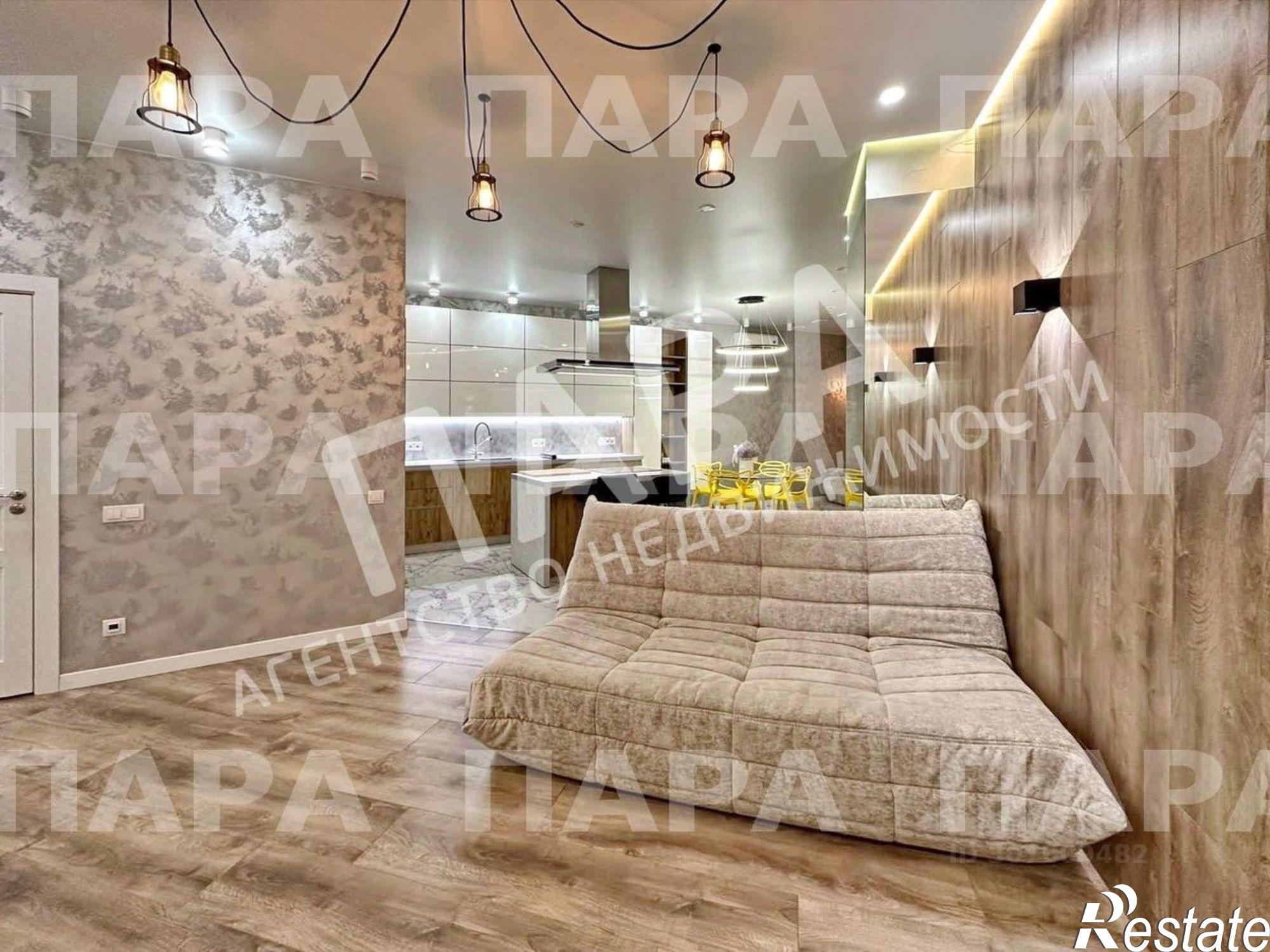 Купить квартиру за 28 000 000 рублей на Садовая улица, 176