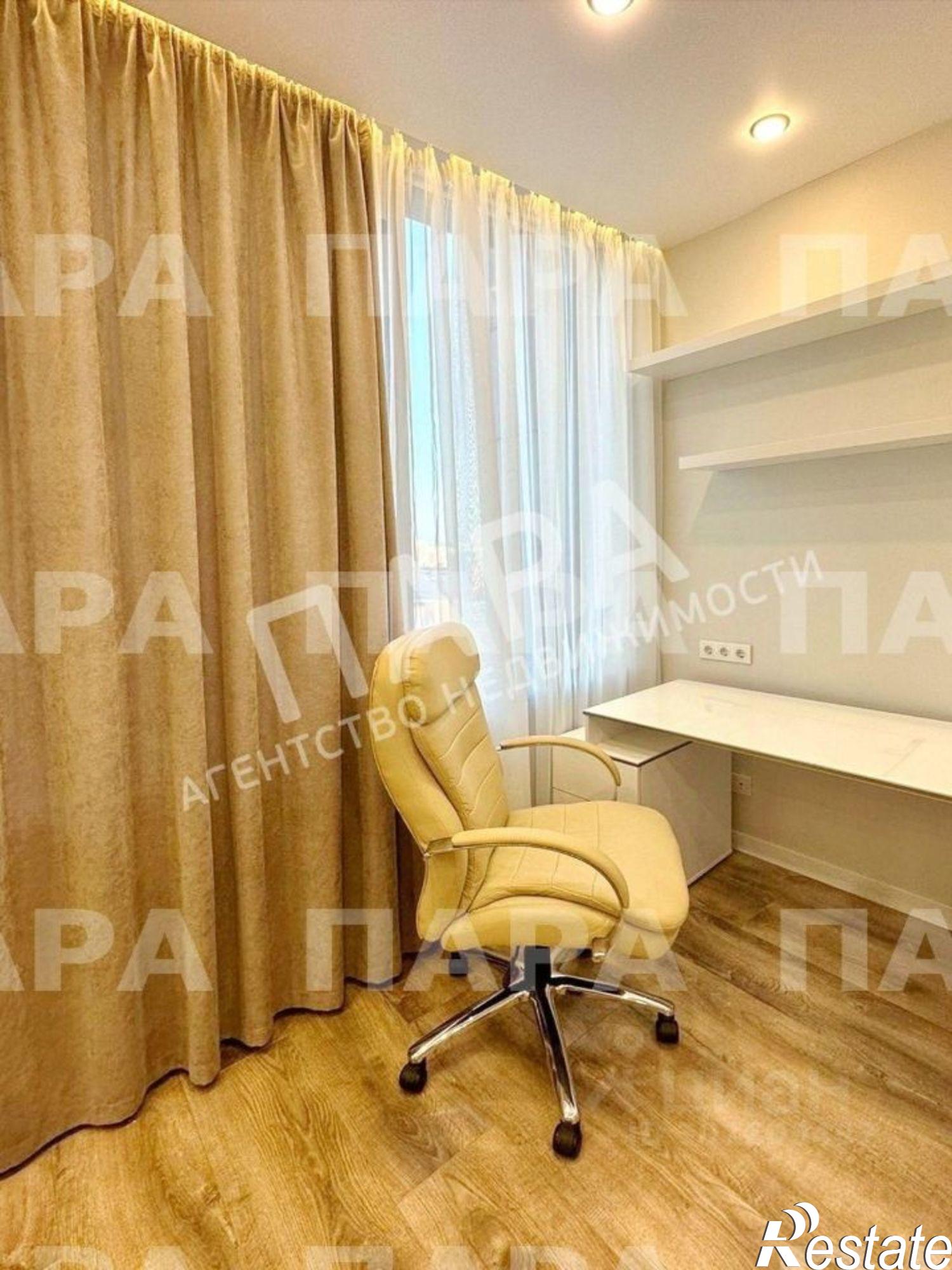 Купить квартиру за 28 000 000 рублей на Садовая улица, 176