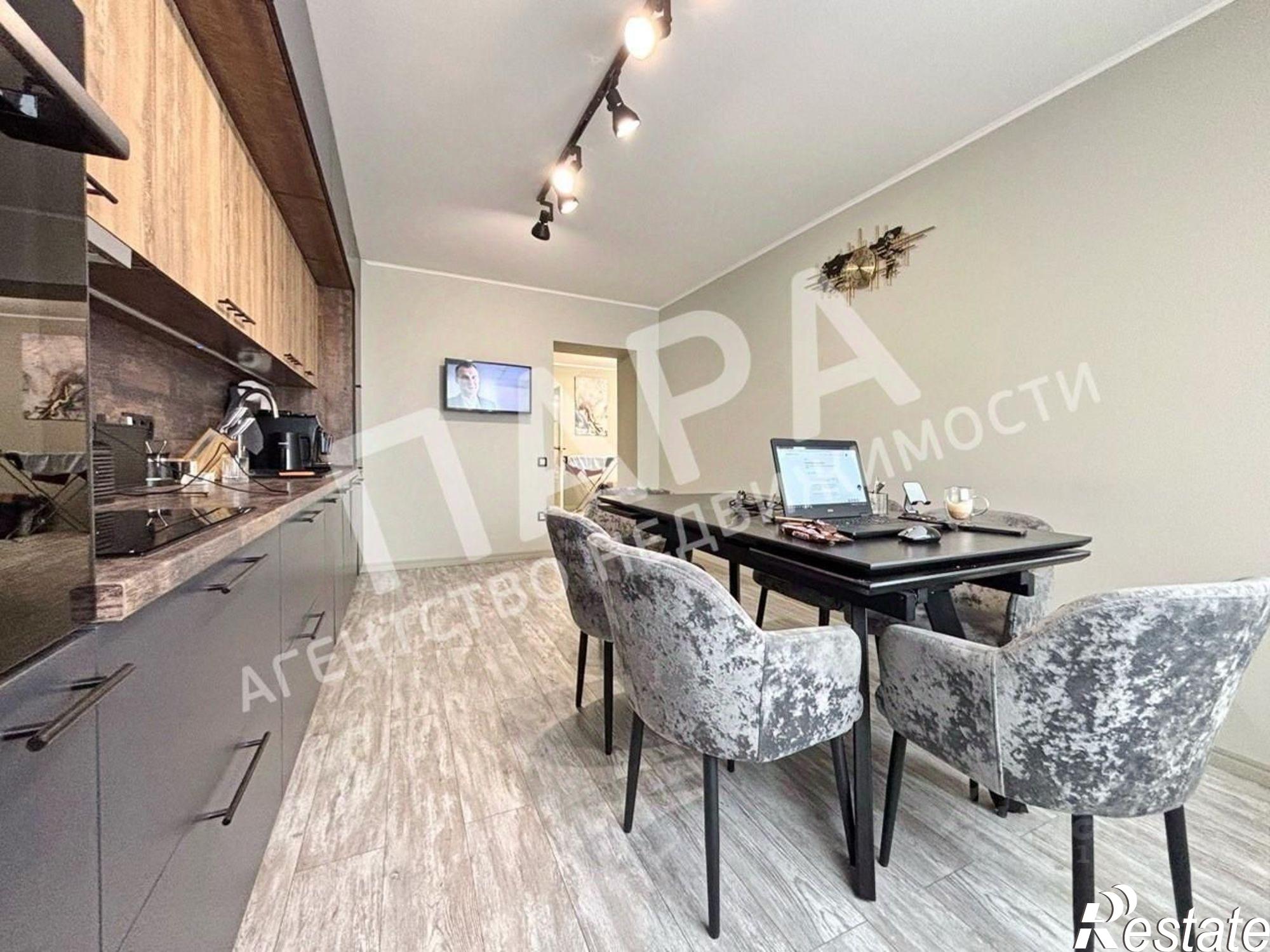 Купить квартиру за 16 500 000 рублей на ул Солнечная, 53