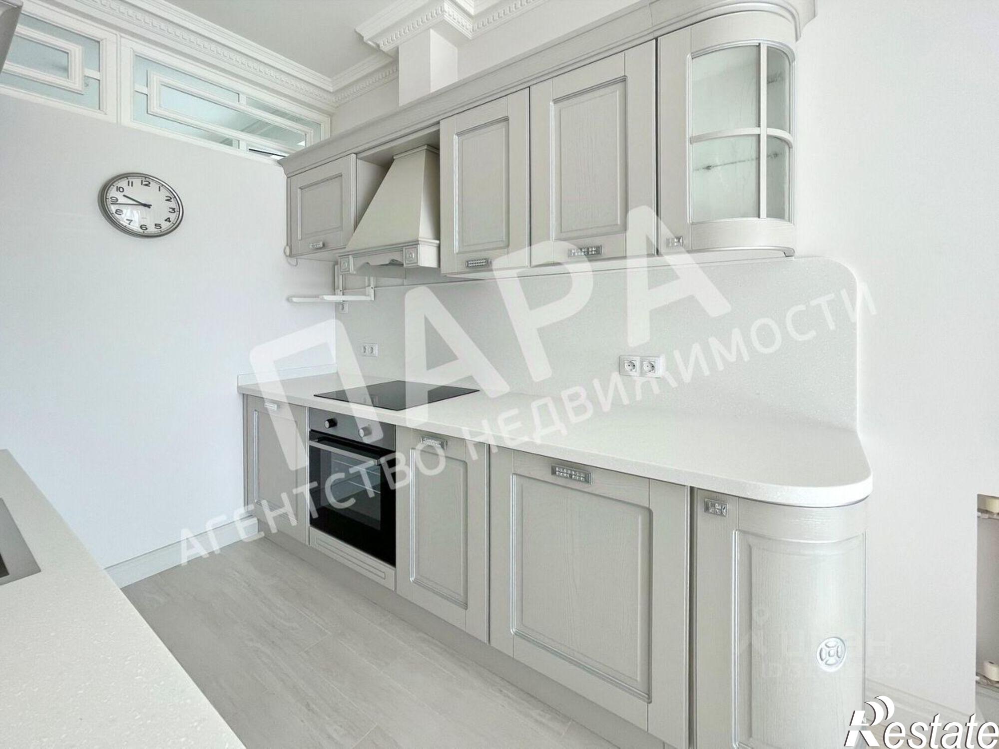 Купить квартиру за 65 000 000 рублей на 3-я просека, 250