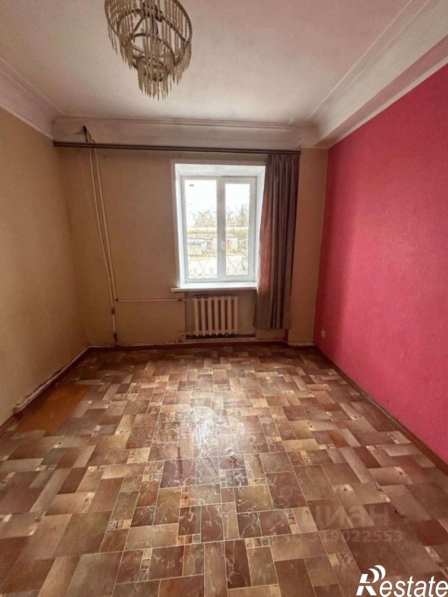 Купить комнату за 1 050 000 рублей на 2-й кв-л, 34