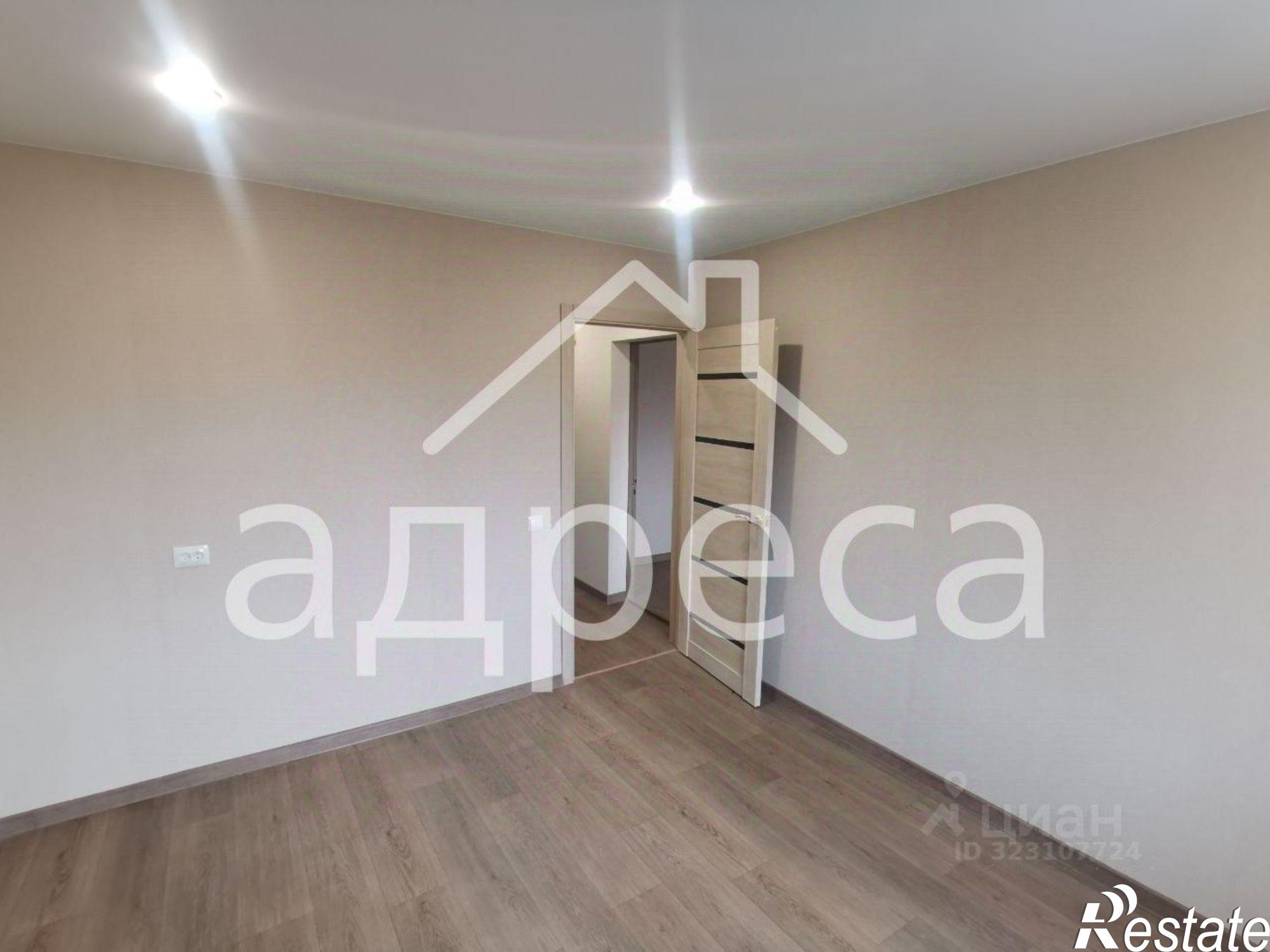 Купить квартиру за 4 100 000 рублей на Запорожская улица, 39