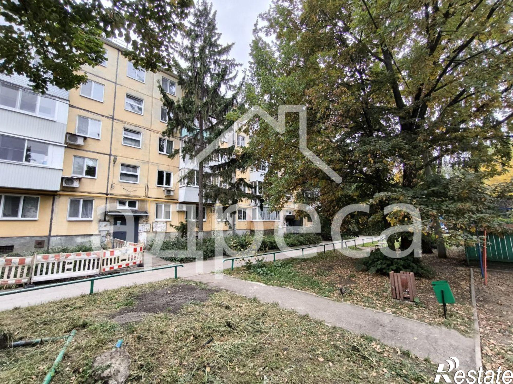 Купить квартиру за 5 650 000 рублей на ул Ялтинская, 2а