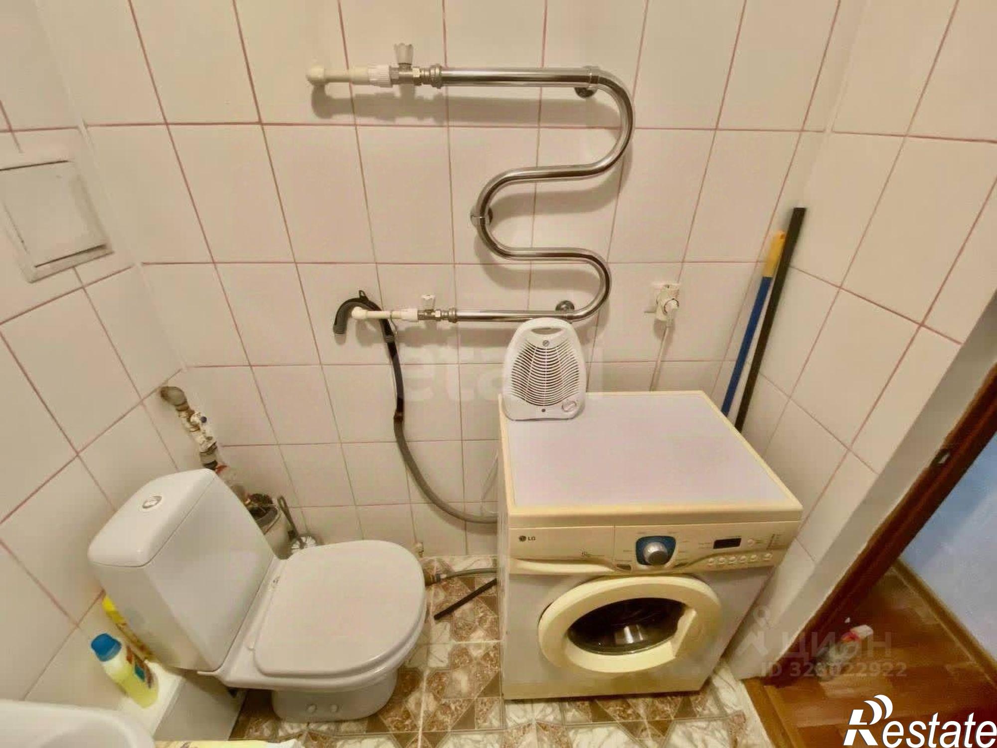 Купить квартиру за 2 900 000 рублей на ул Евгения Золотухина, 30