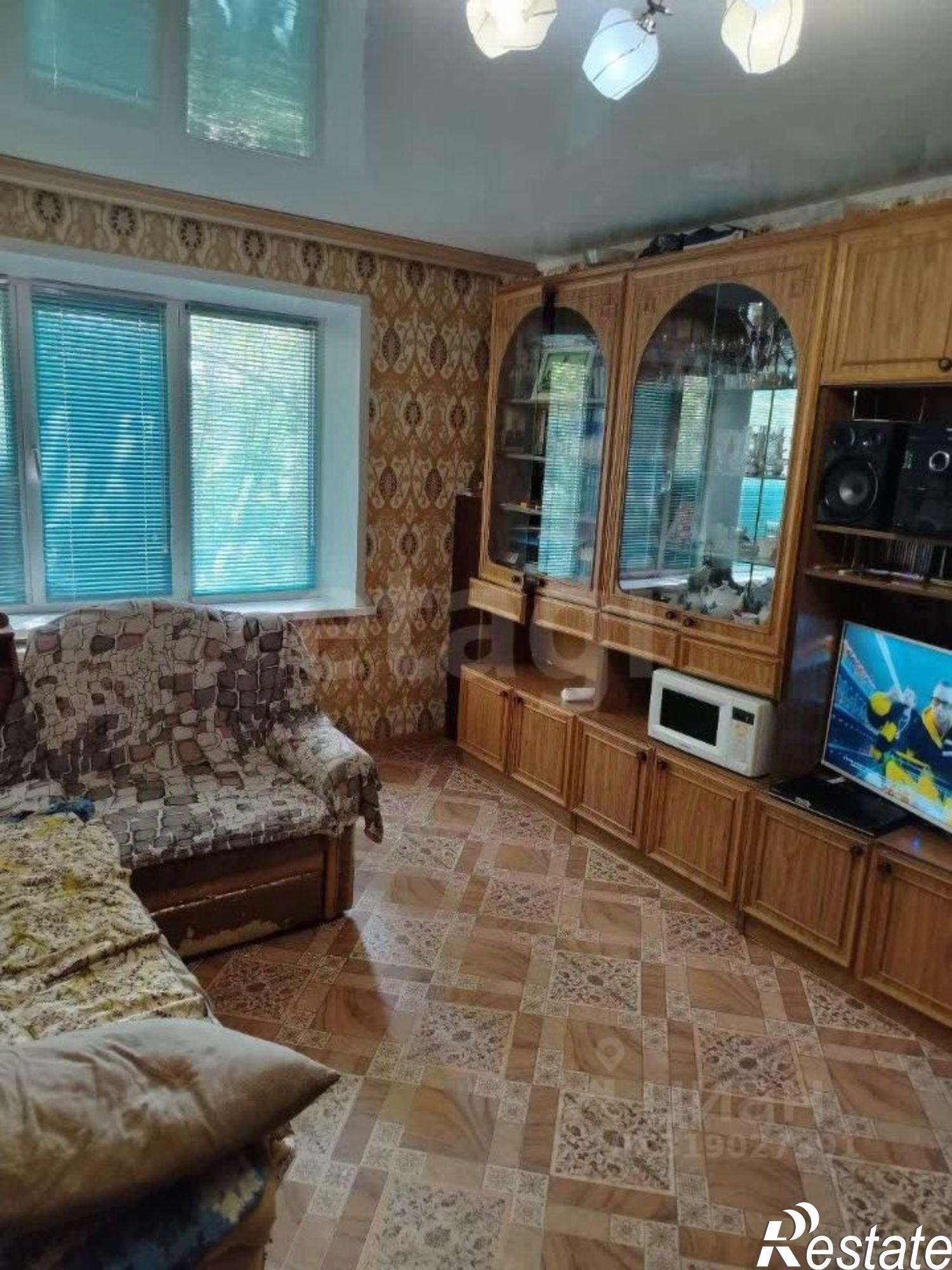 Купить квартиру за 4 150 000 рублей на Днепровский проезд, 3