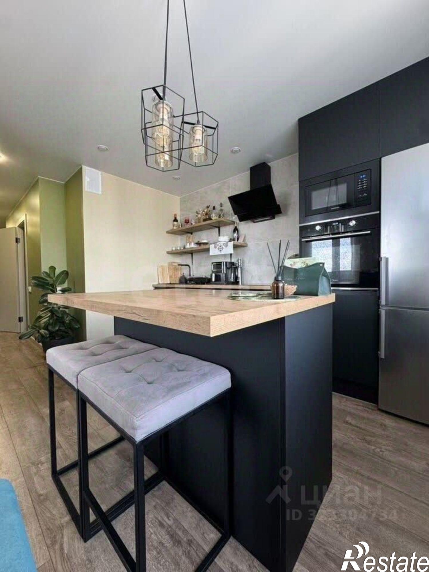 Купить квартиру за 10 550 000 рублей на Революционная улица, 101Д