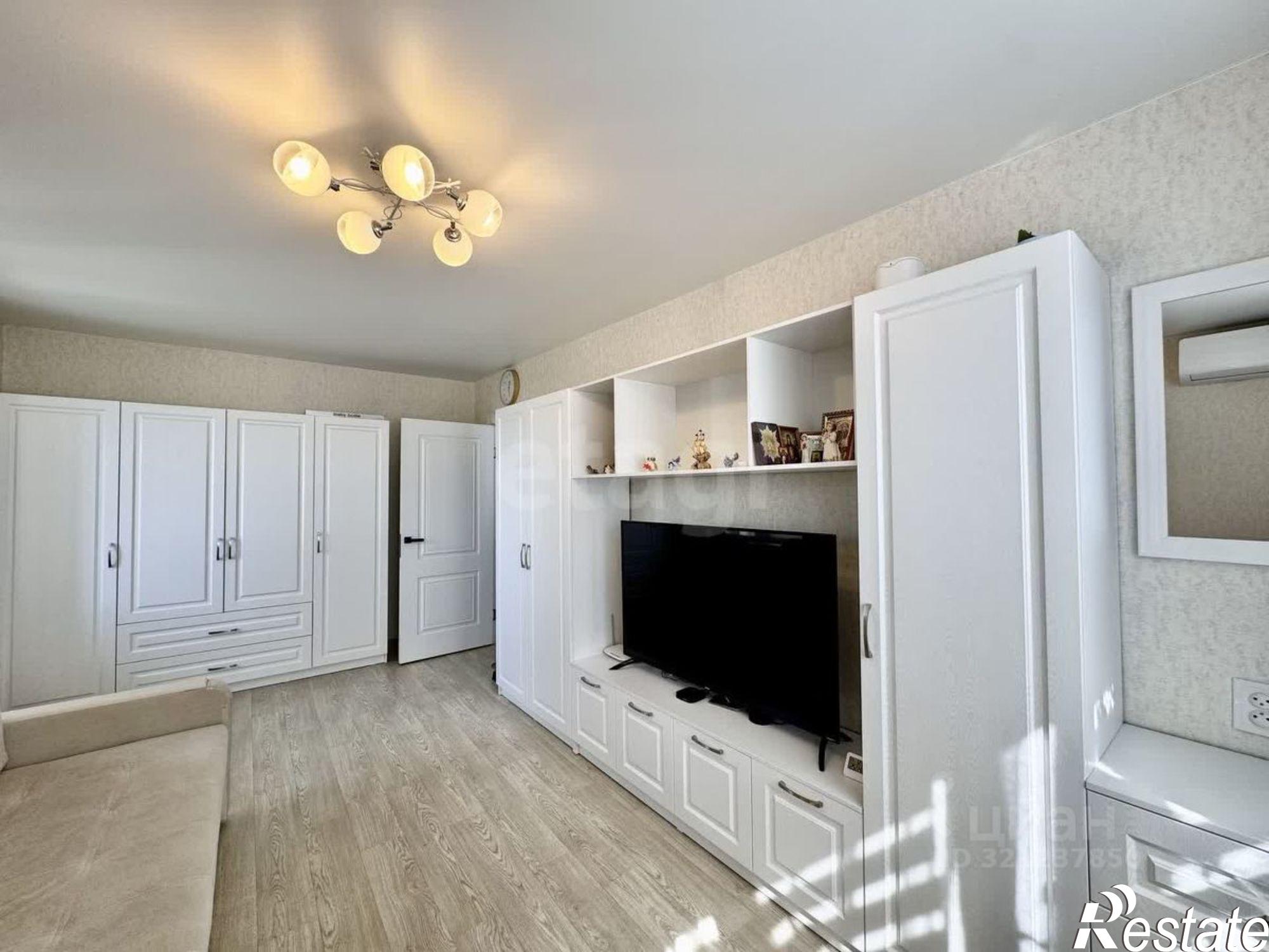 Купить квартиру за 5 700 000 рублей на пр-кт Кирова, 329