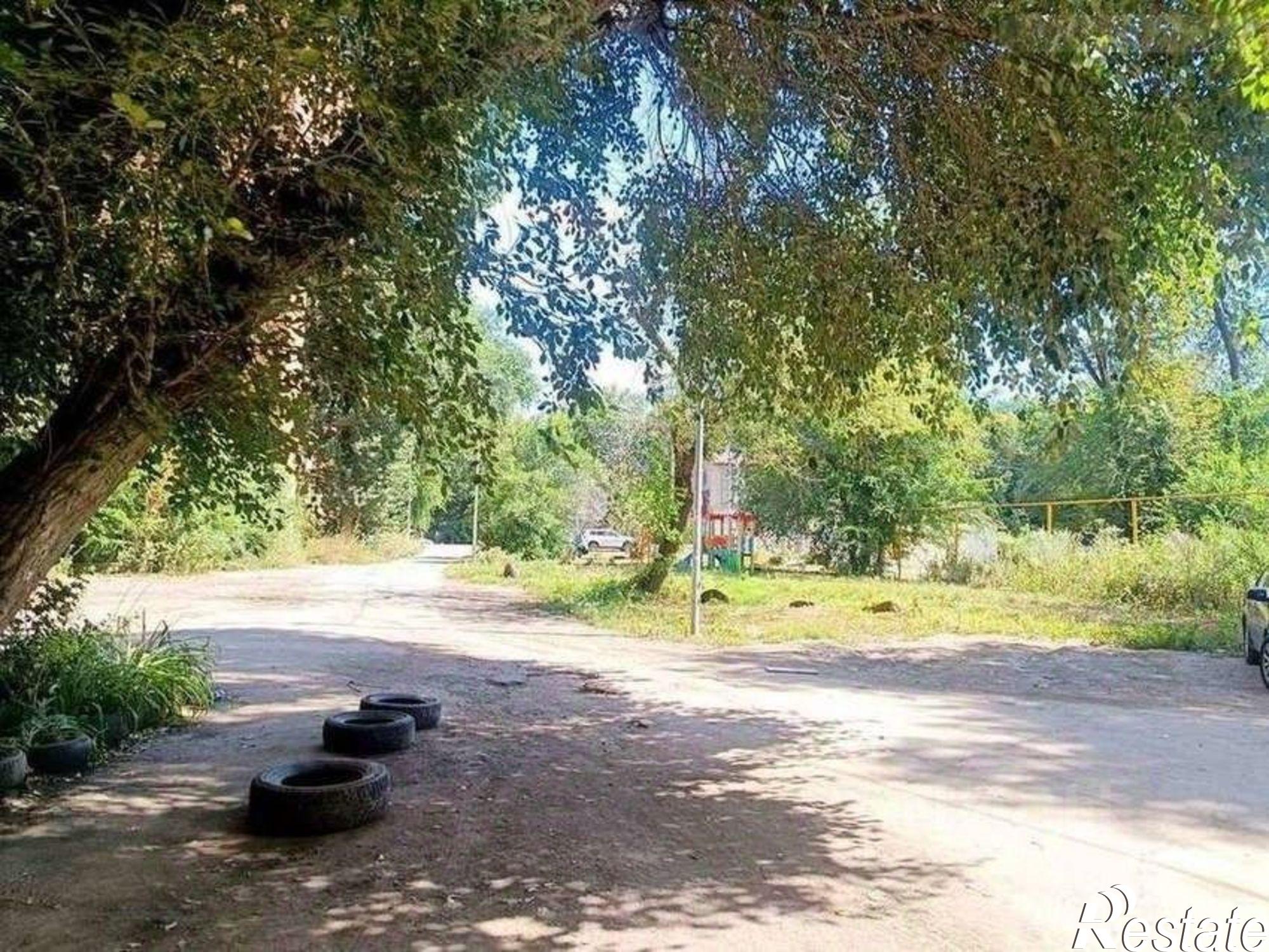 Купить квартиру за 2 400 000 рублей на проспект Кирова, 36А