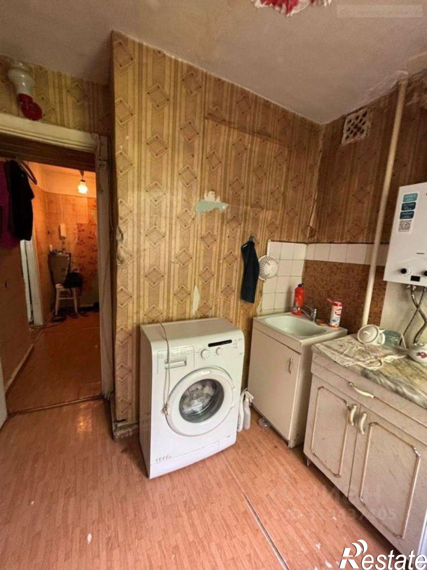 Купить квартиру за 3 100 000 рублей на Батайская улица, 8