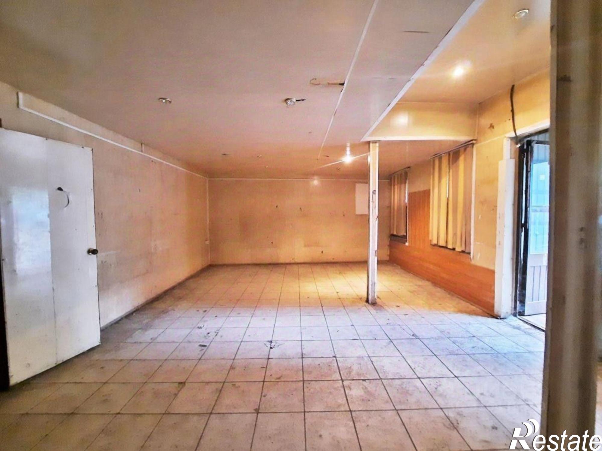 Сдать ОСЗ, отдельно стоящее здание за 175 005 рублей на проспект Кирова, 180А