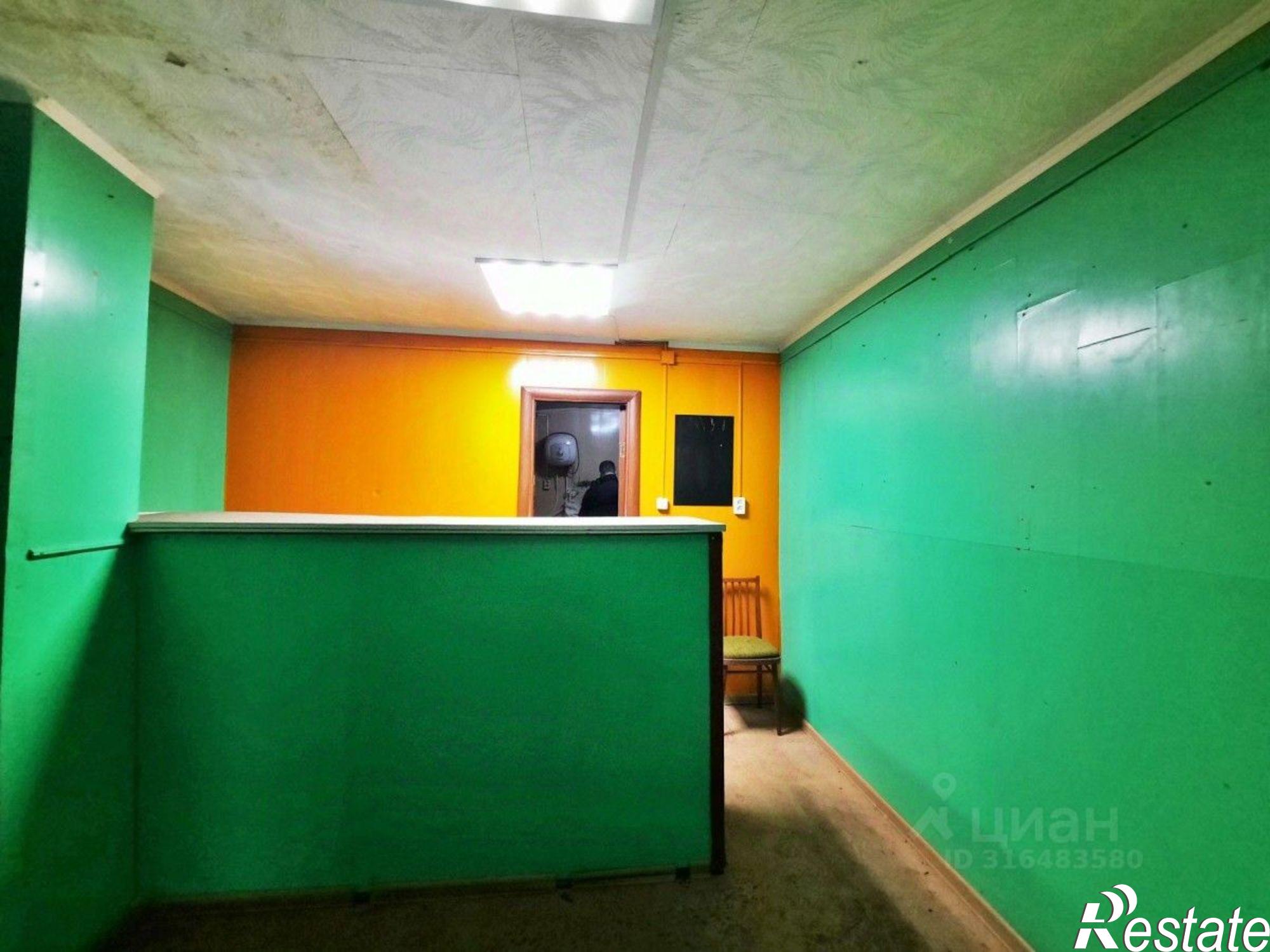 Сдать ОСЗ, отдельно стоящее здание за 175 005 рублей на проспект Кирова, 180А