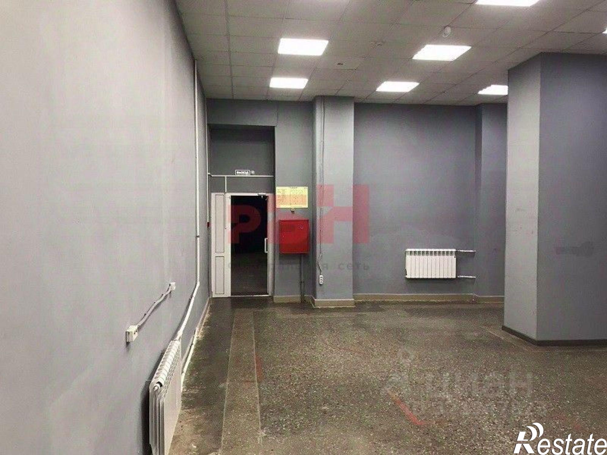 Сдать торговое помещение за 234 000 рублей на улица Победы, 1