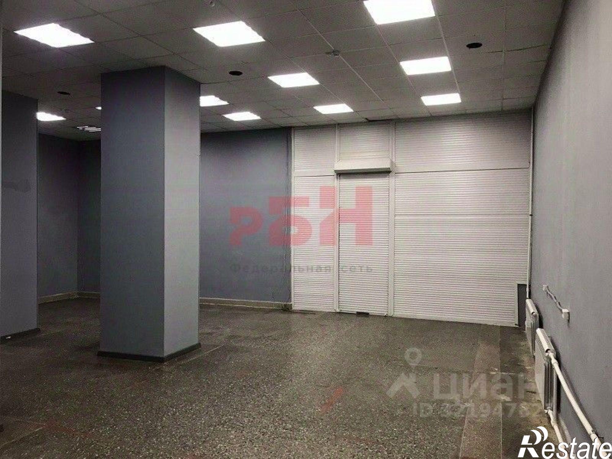 Сдать торговое помещение за 234 000 рублей на улица Победы, 1