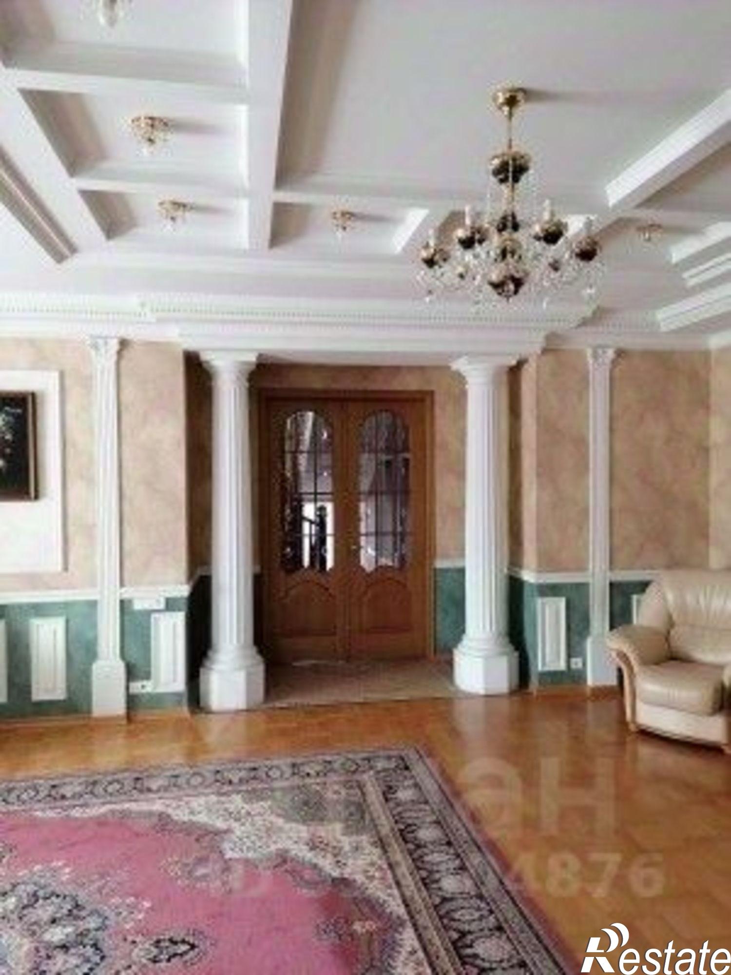 Сдать дачу, дом, коттедж за 175 000 рублей на улица Лейтенанта Шмидта, 24