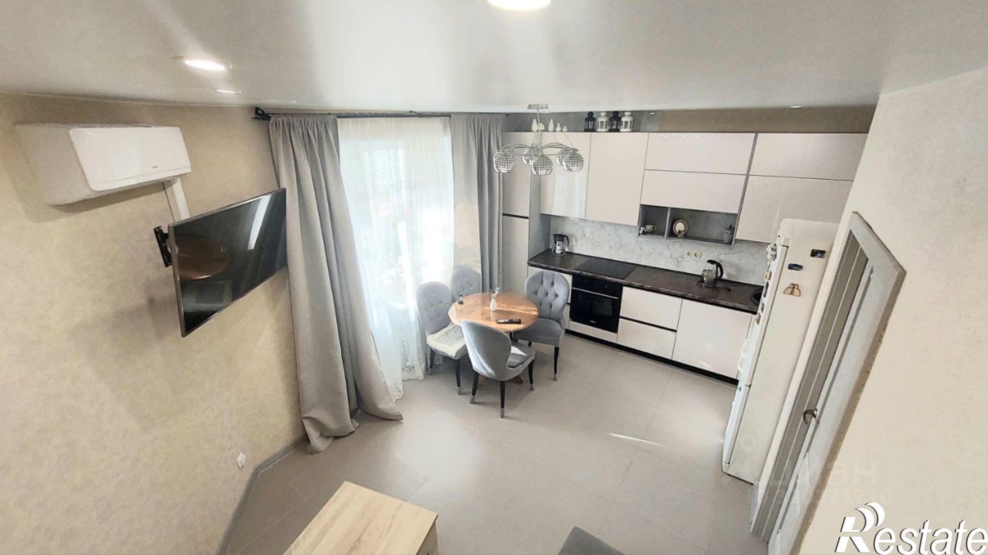 Купить квартиру за 17 000 000 рублей на Арцыбушевская улица, 45