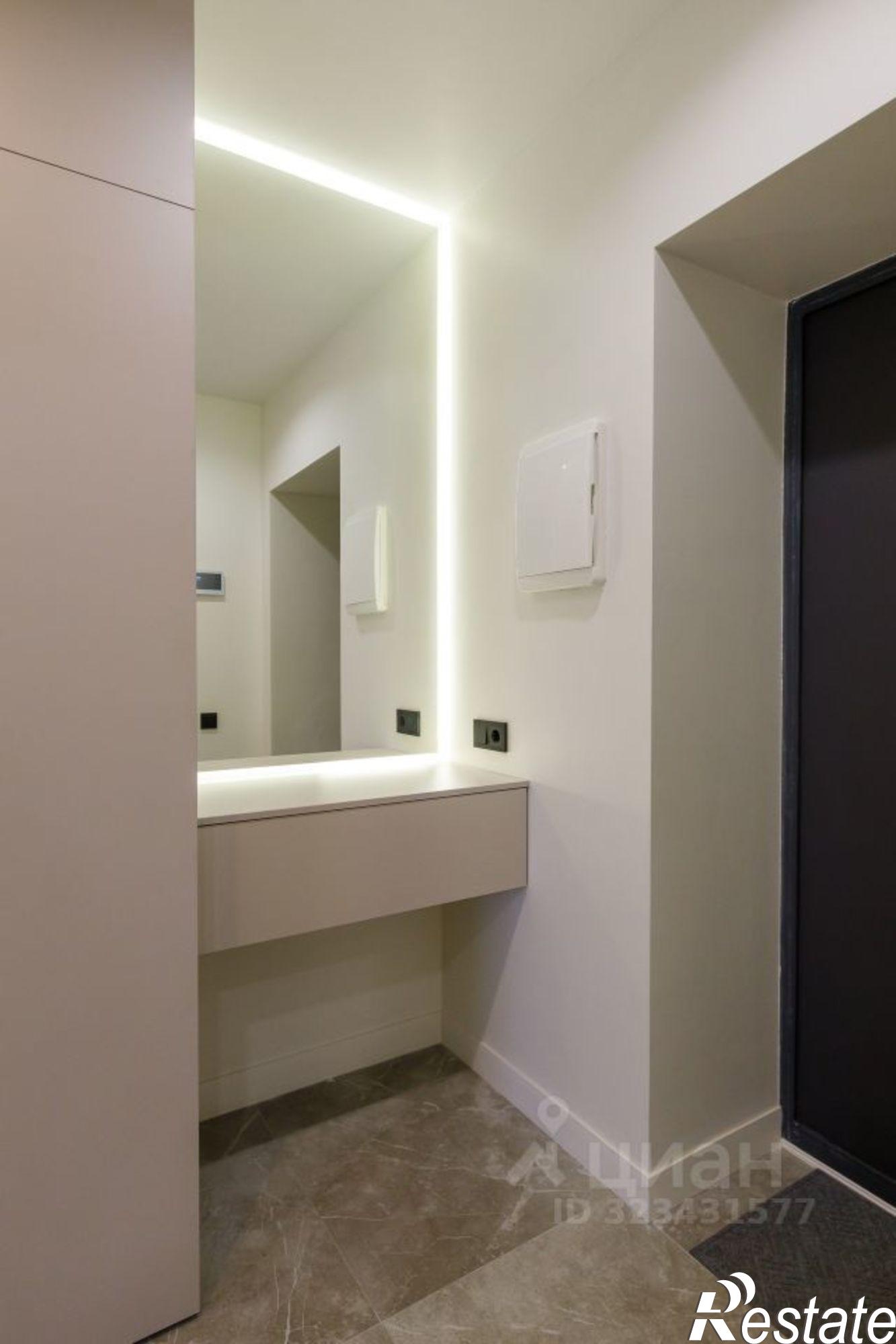 Купить квартиру за 11 800 000 рублей на Владимирская улица, 33