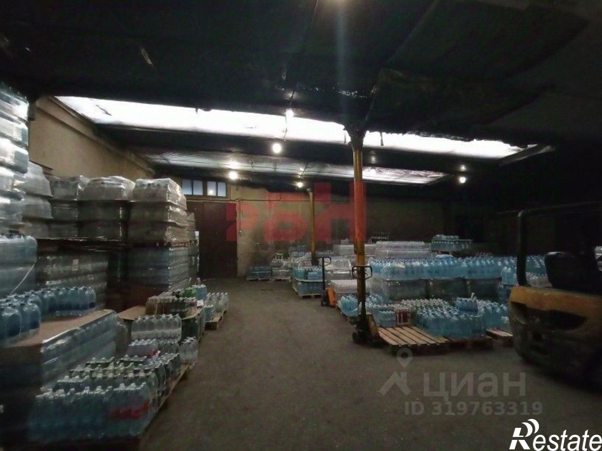 Купить складское помещение за 22 001 700 рублей на Волгородская улица, 4