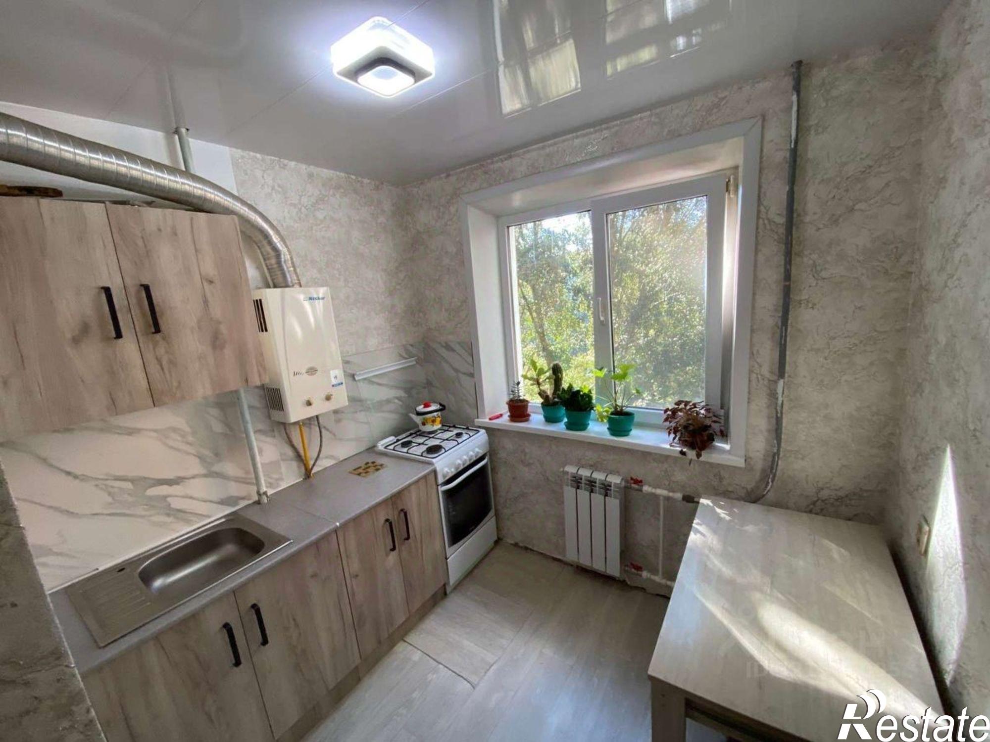 Купить квартиру за 2 750 000 рублей на 7-й квартал,дом 2